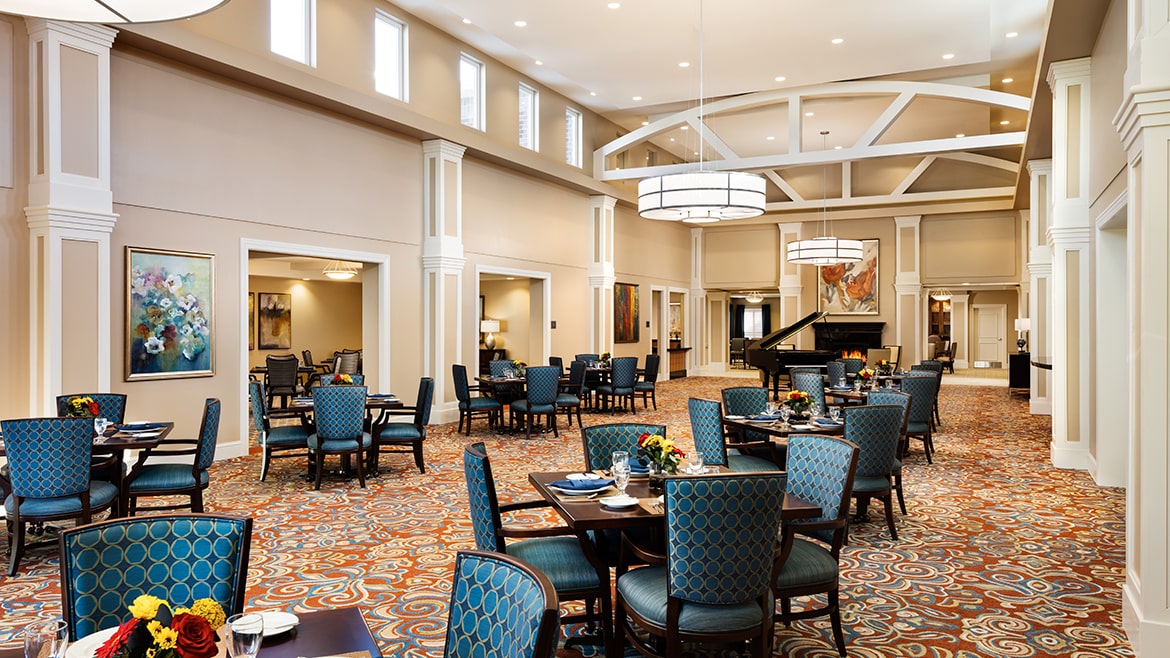 Experience Upscale Senior Living in Naperville