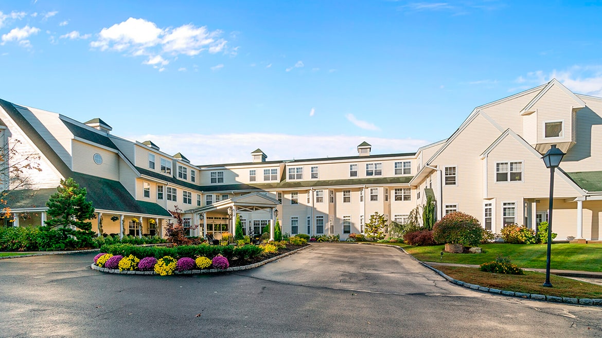 Luxury Senior Living in Branford, CT