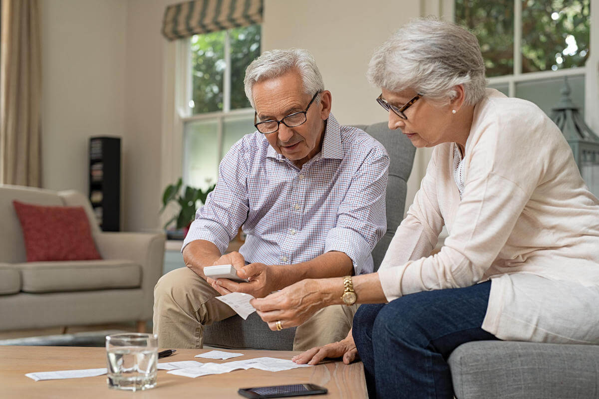 Sort, Scale Down, and Start Anew: Downsizing Tips for Seniors